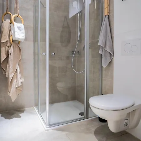 1 Bedroom - Zentral - Wifi - Kaffee - Netflix Apartmán Rüdesheim am Rhein