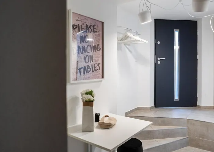 1 Bedroom - Zentral - Wifi - Kaffee - Netflix