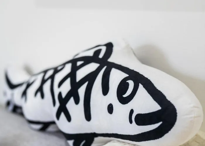 1 Bedroom - Zentral - Wifi - Kaffee - Netflix Lägenhet